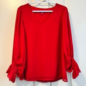 NWT Vince Camuto Vibrant Valentine Red Blouse Long Sleeves Ruched Cuffs Vneck S